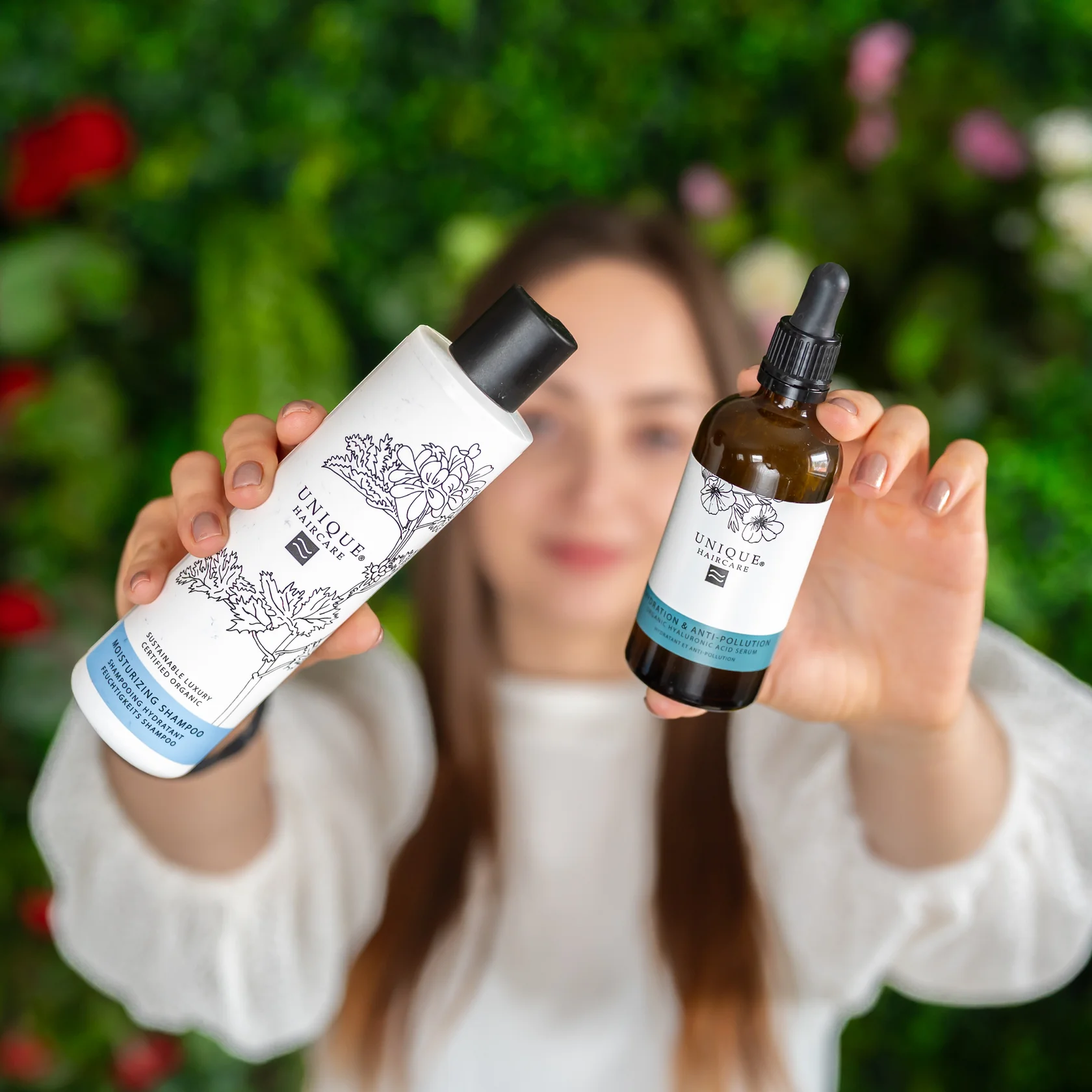 UNIQUE Moisturizing Shampoo 250ml