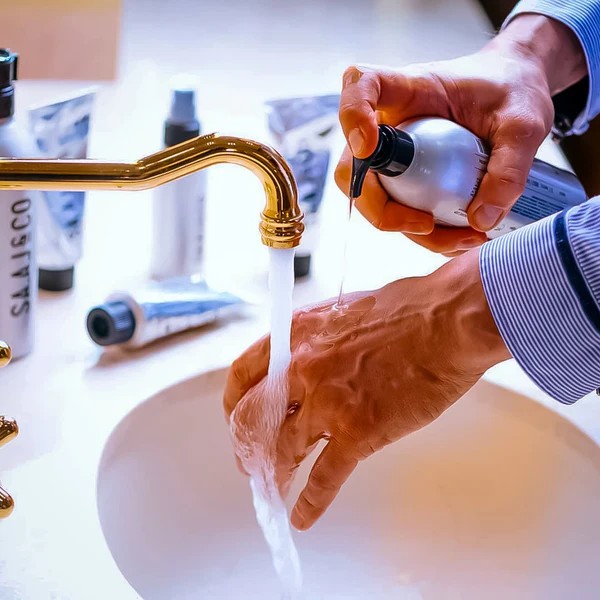 061 Aromatic Hand Wash 350 ml