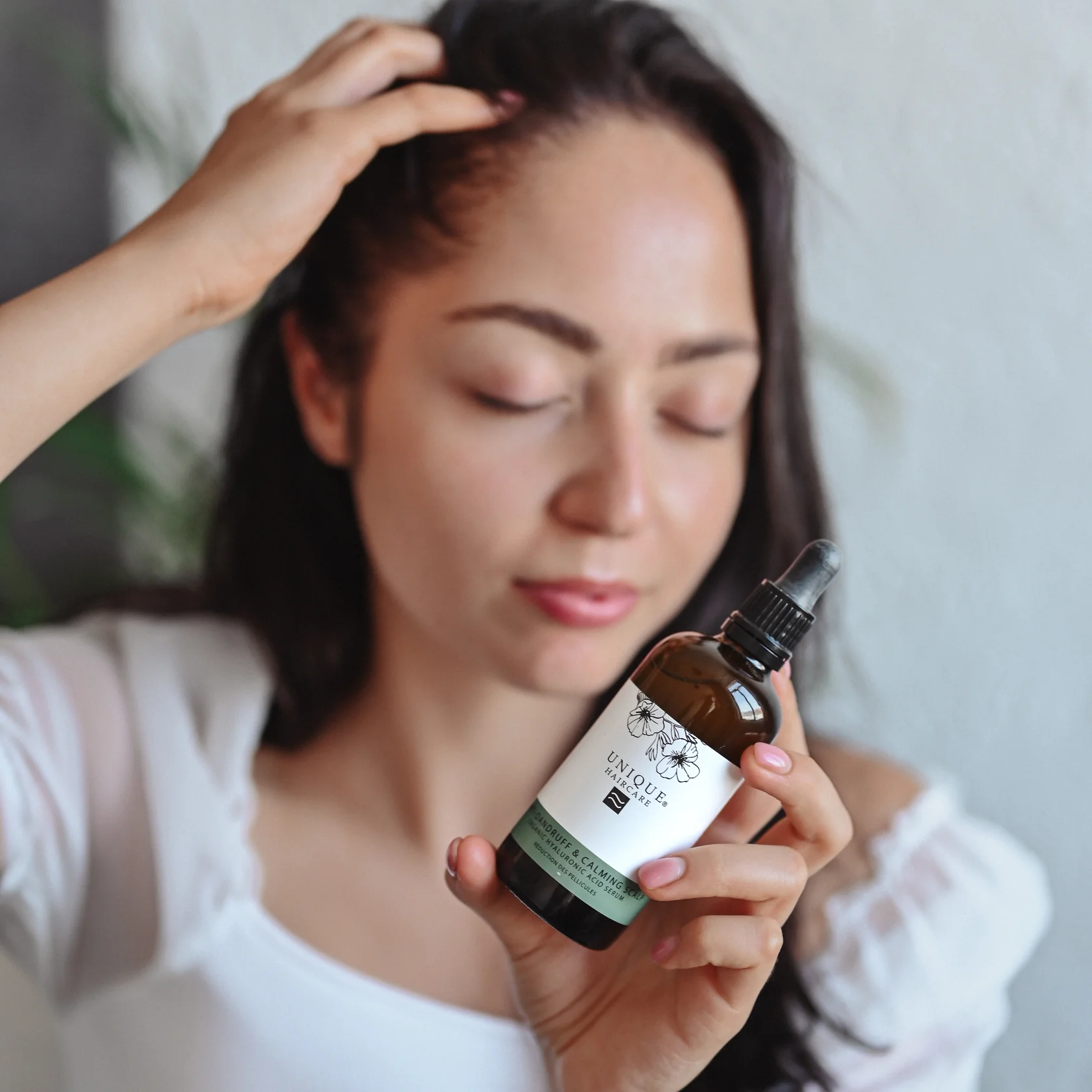 UNIQUE Hyaluronserum Anti Schuppen & juckende Kopfhaut, 100 ml