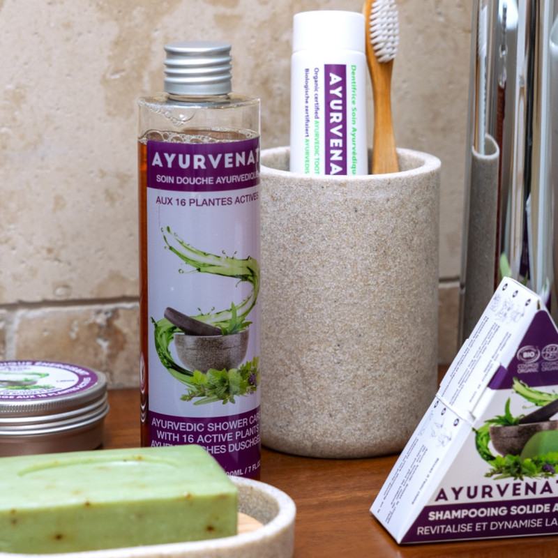 Shower care with 16 organic active plants 200 ml